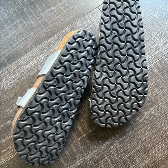 BIRKENSTOCK Mayari Birko-Flor Sandals • Silver • EU 41 US 10–10.5 • New Unworn - Picture 6 of 6